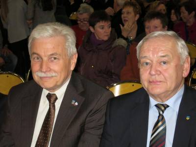 1. Beigeordnete Karl-Heinz Hasenstab
2. Beigeordnete Bernd Johann