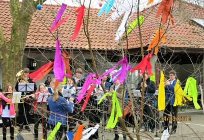 Ltaremarkt-Erffnung: \\\