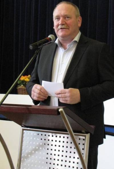 Johannes Zehfu erffnete die Wahlveranstaltung