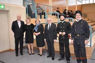 Das Empfangskomitee:
Gabriele und Peter Christ, 
Susi und Alain Bos
Tim und Claus Lang